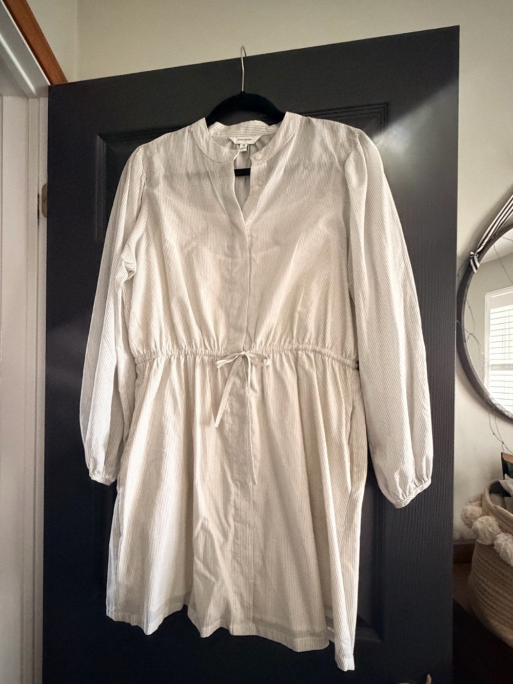 Banana Republic White pinstriped lined Long Sleeve Drawstring Waist Dress NWOT